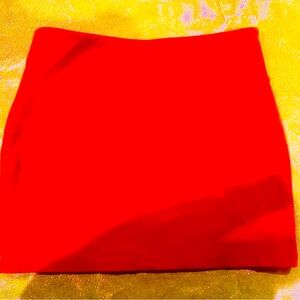 Aritzia | Skirt | TNA Butter | Red | Size Medium